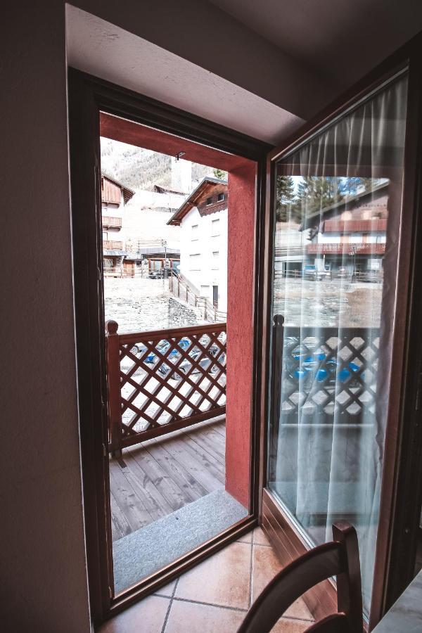 Residence Aquila - Bilo Punta Goa Brusson Exterior foto